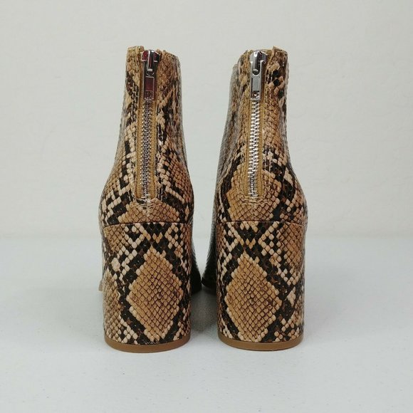 Steve Madden Women's Pointed Toe Block Heel Boot T - Picture 11 of 12